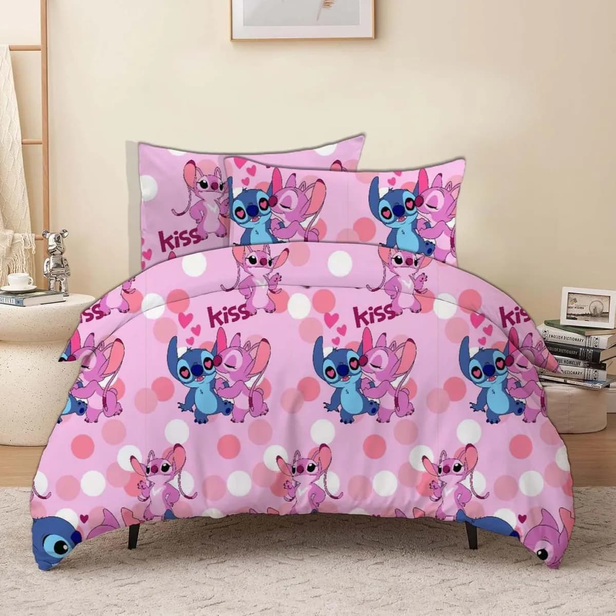 3/4 Disney character comforters